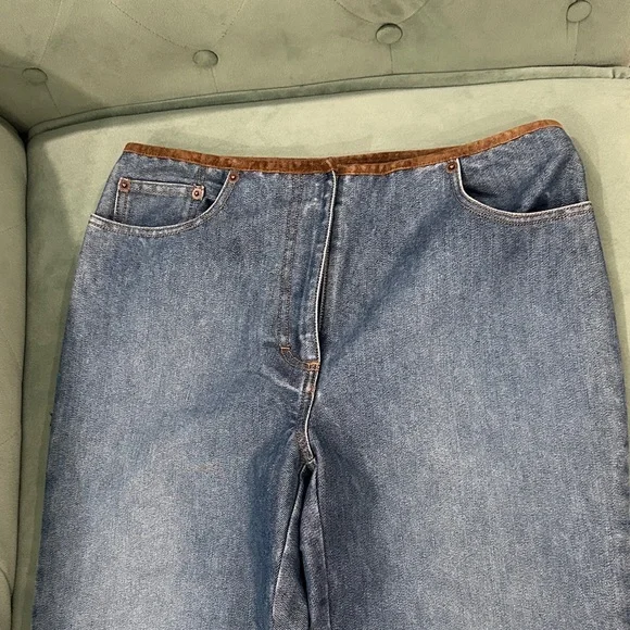 Ann Taylor Blue Jeans with Brown Accent size 6 - Picture 2 of 7